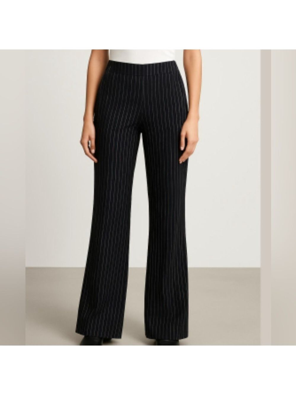 Ralph Lauren Black Label wool straight leg Black classic Pinstripe Pants size 2